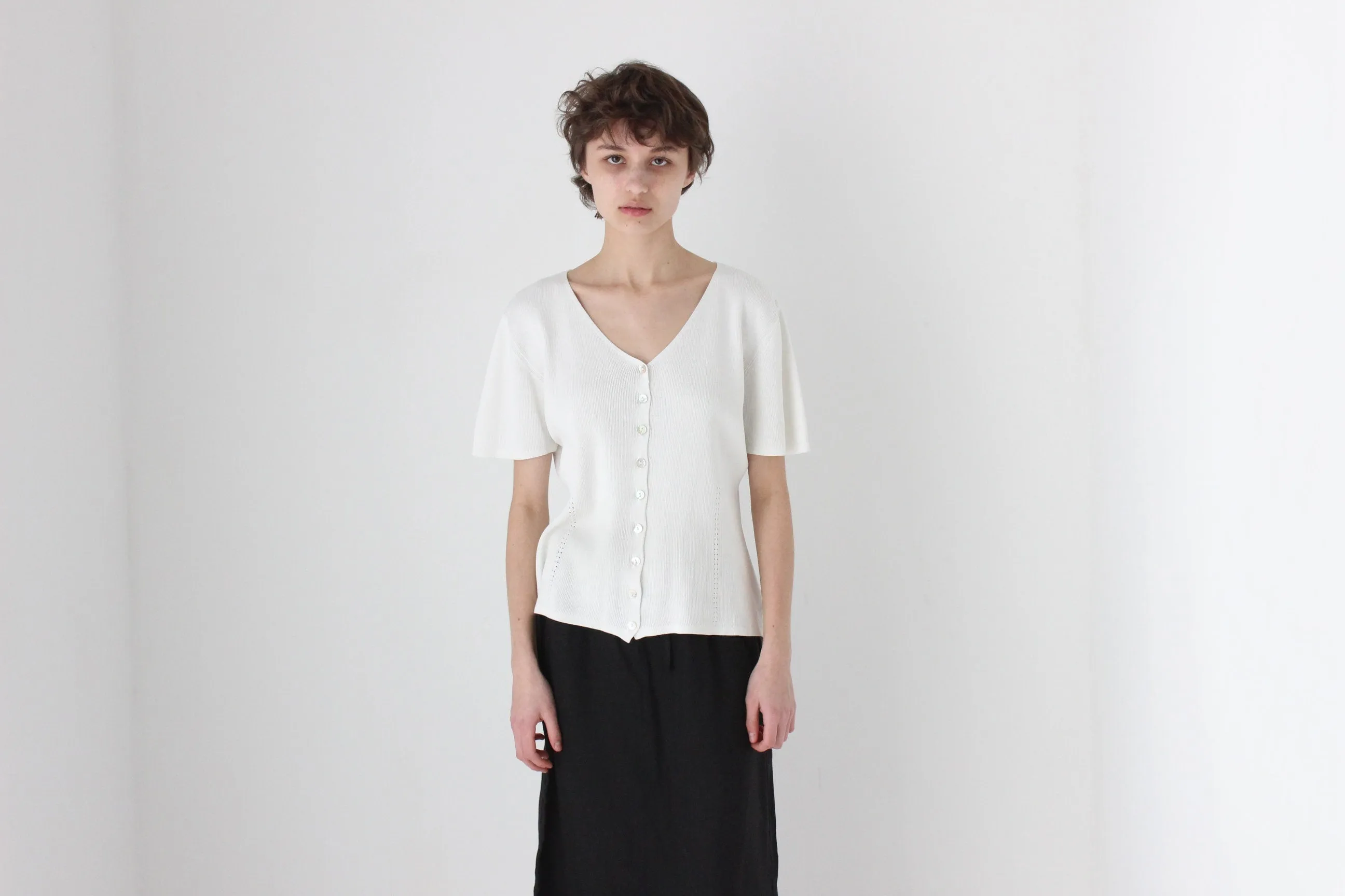90s Stretch Knit V Neck Short Sleeve Top