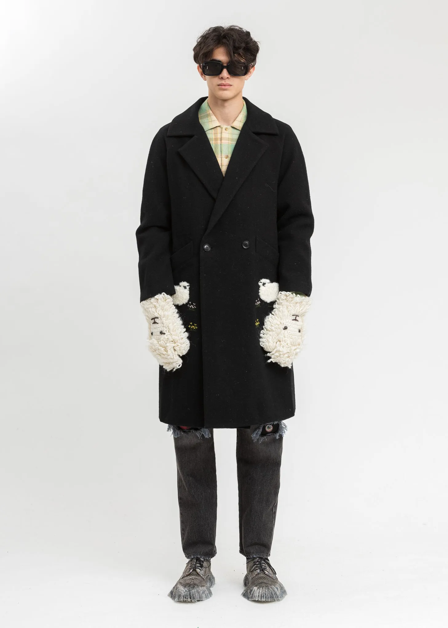 Black Surfork Wool Embroidery Coat