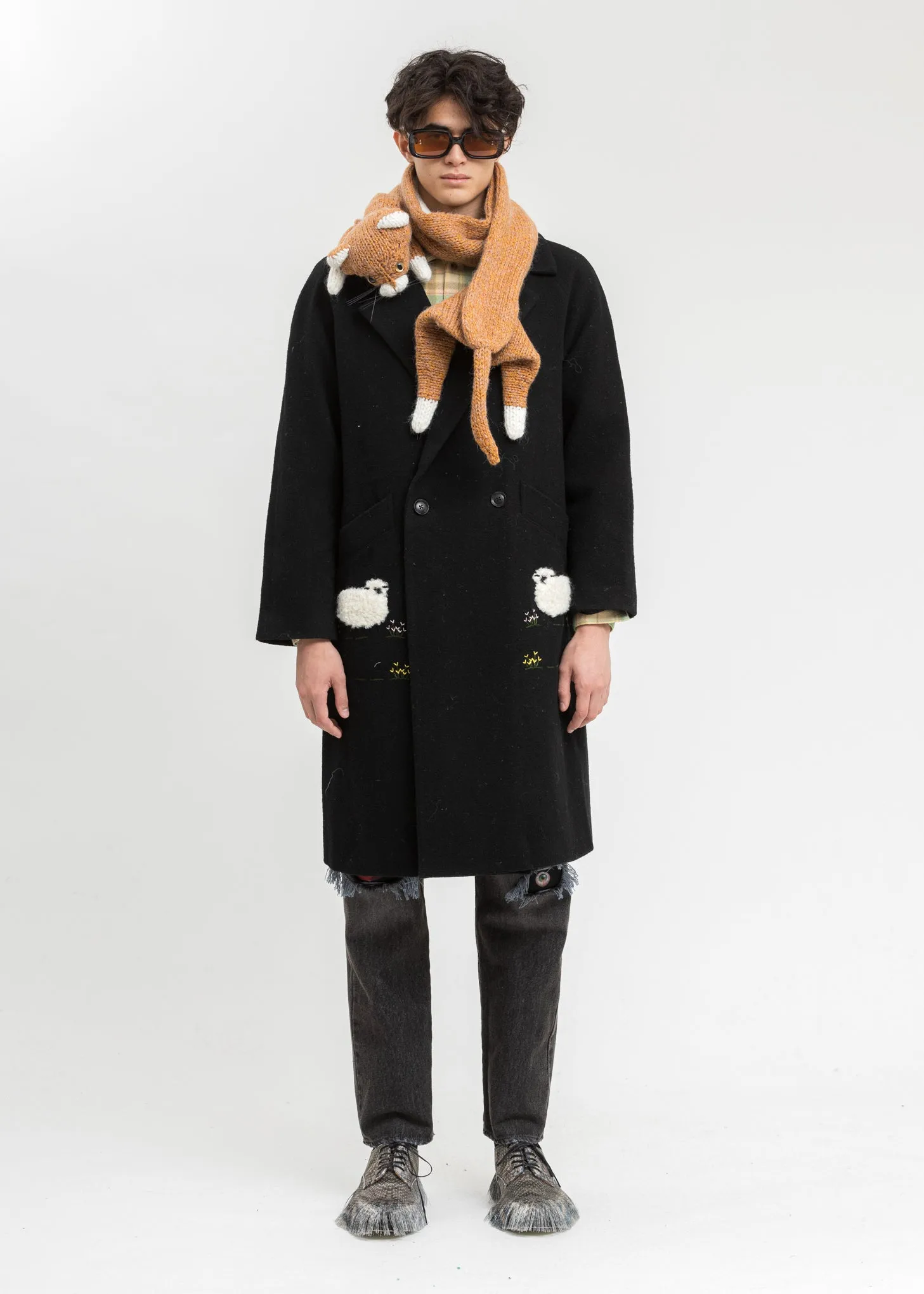 Black Surfork Wool Embroidery Coat