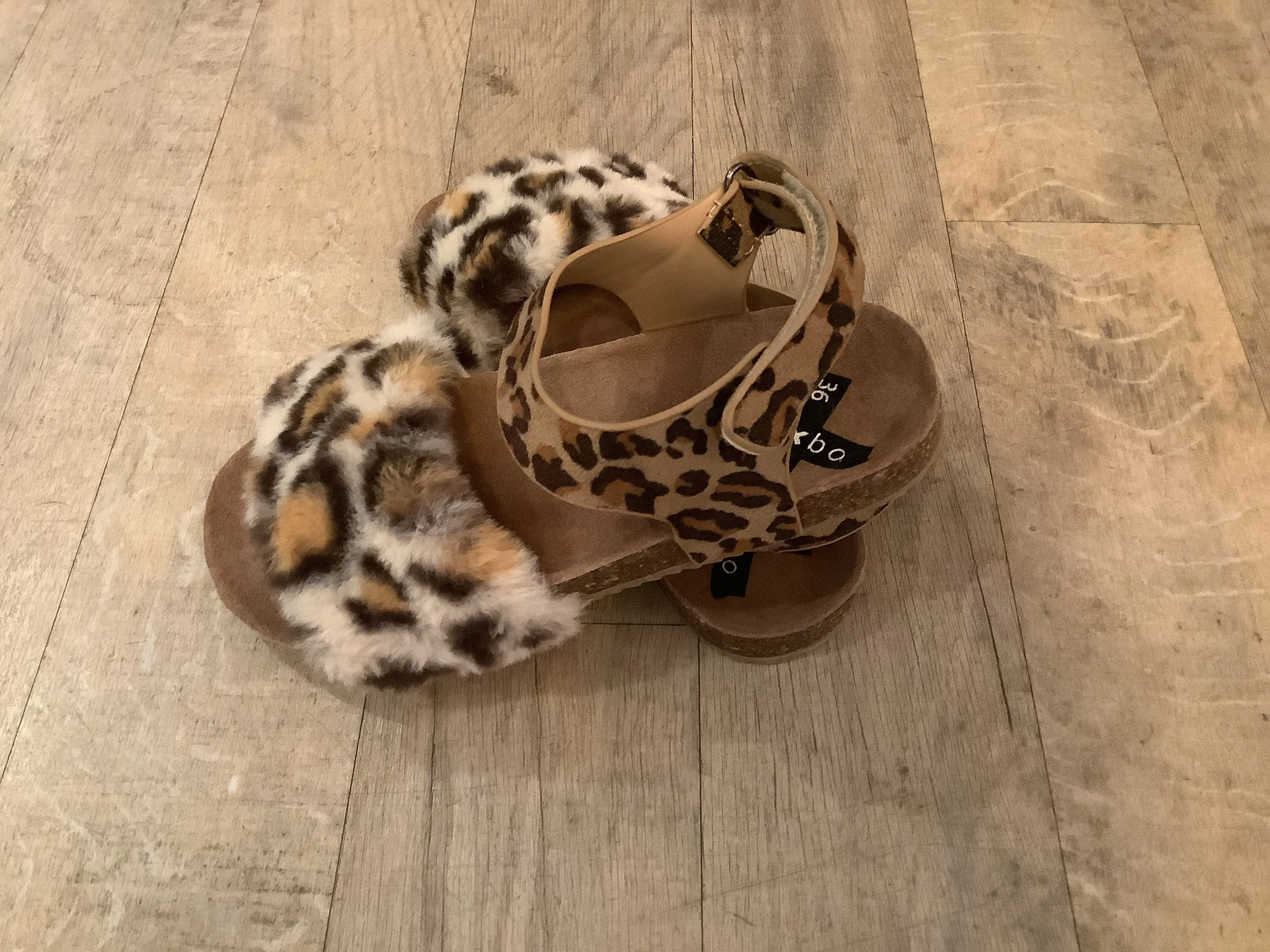 Boxbo - Leopard Sandal