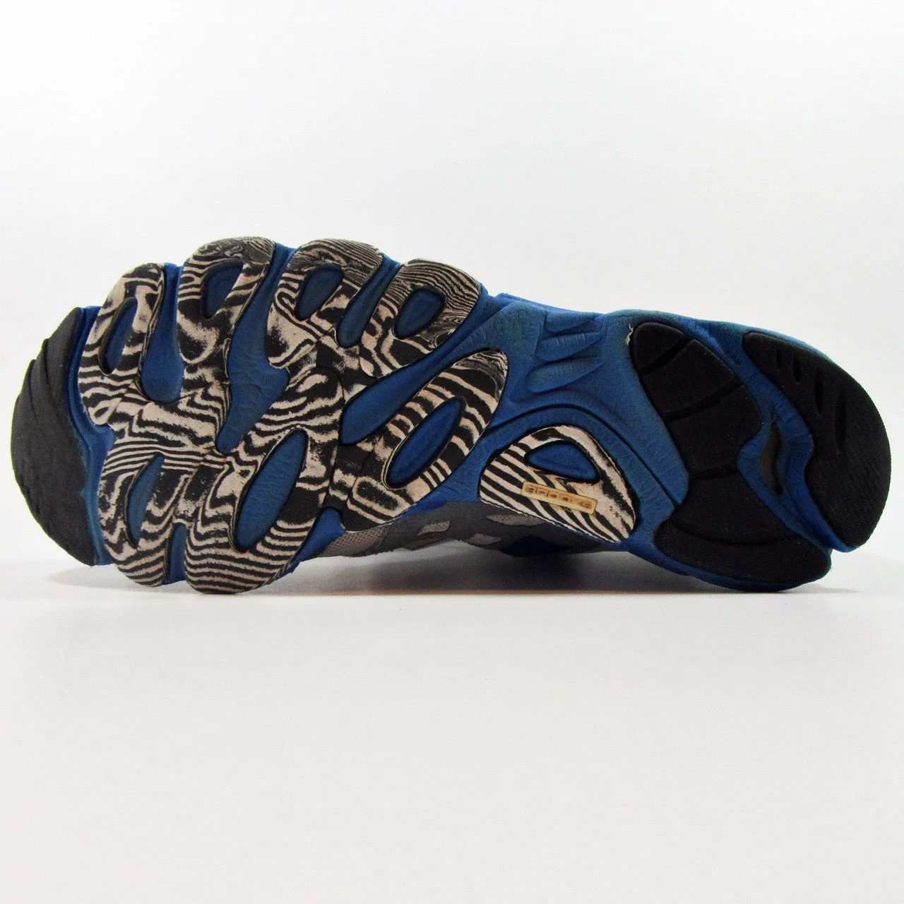 BROOKS - T7