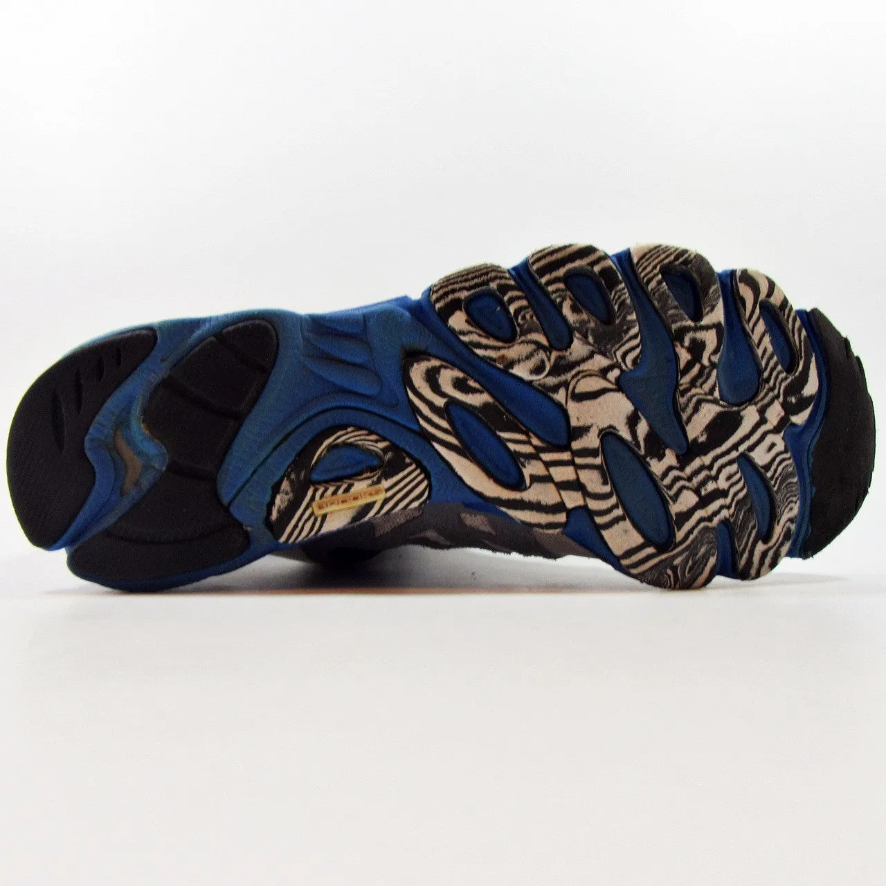BROOKS - T7