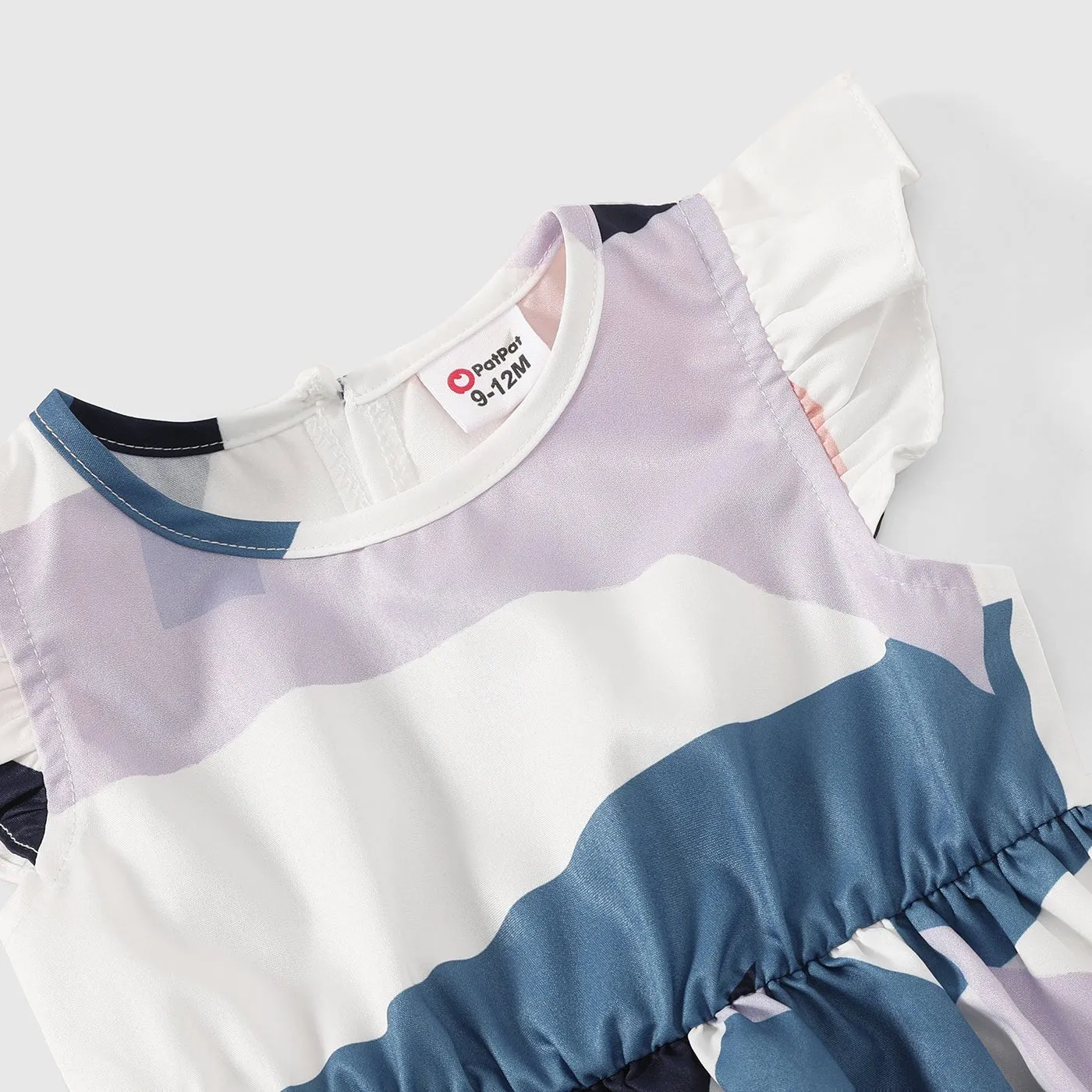 Family Matching Allover Geo Print V Neck Belted Short-sleeve Dresses and Colorblock T-shirts Sets