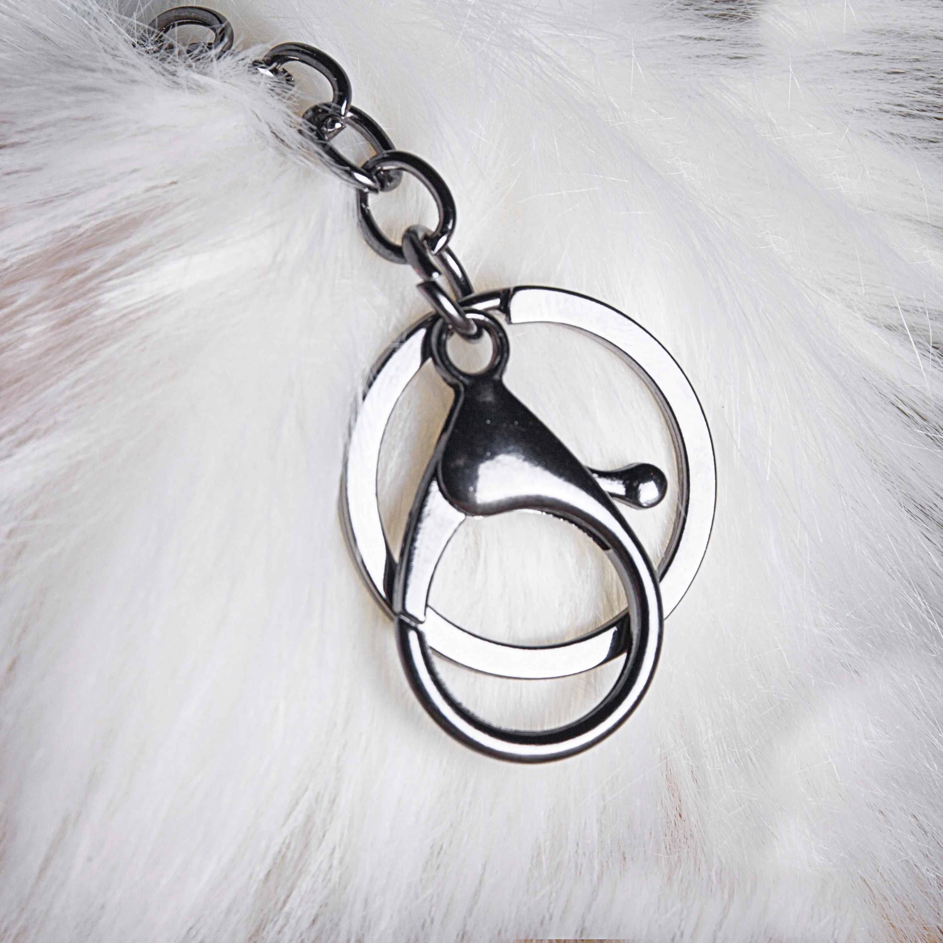 Luxe Fashion Classic Faux Fur Pom-Pom-1-Piece