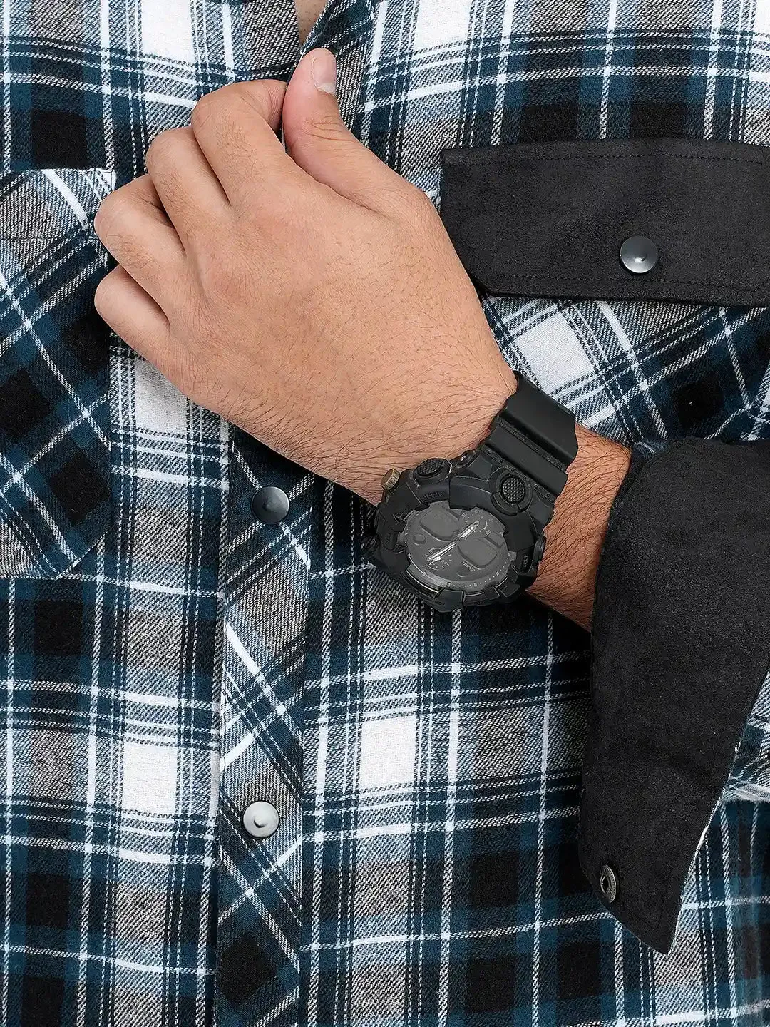 Men's Casual Full Sleeve Flannel Shirt in Decorative Leather Design