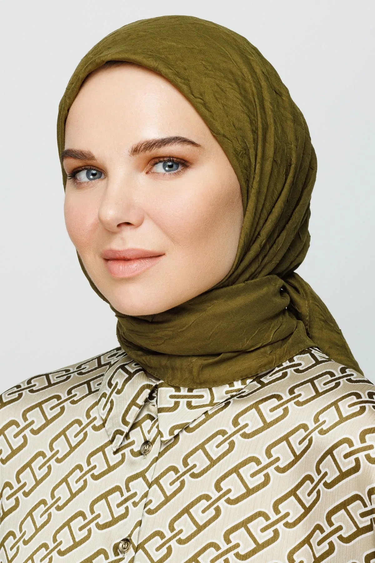Oil Green Bamboo Square Scarf