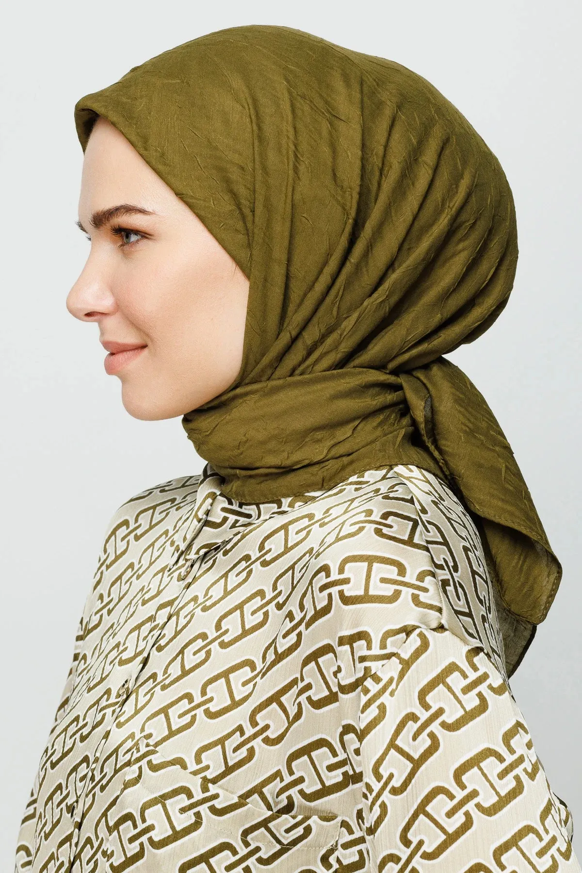 Oil Green Bamboo Square Scarf