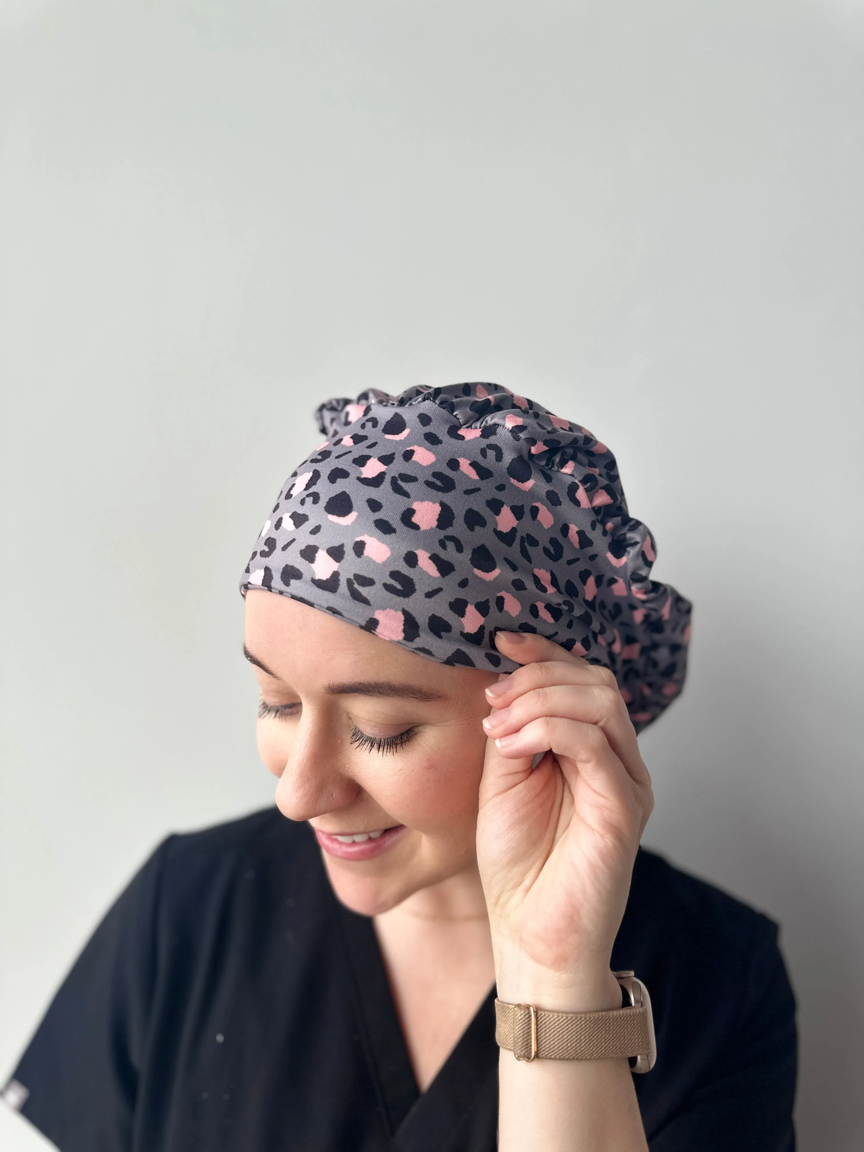 Scrub Hat - Grey & Pink Leopard