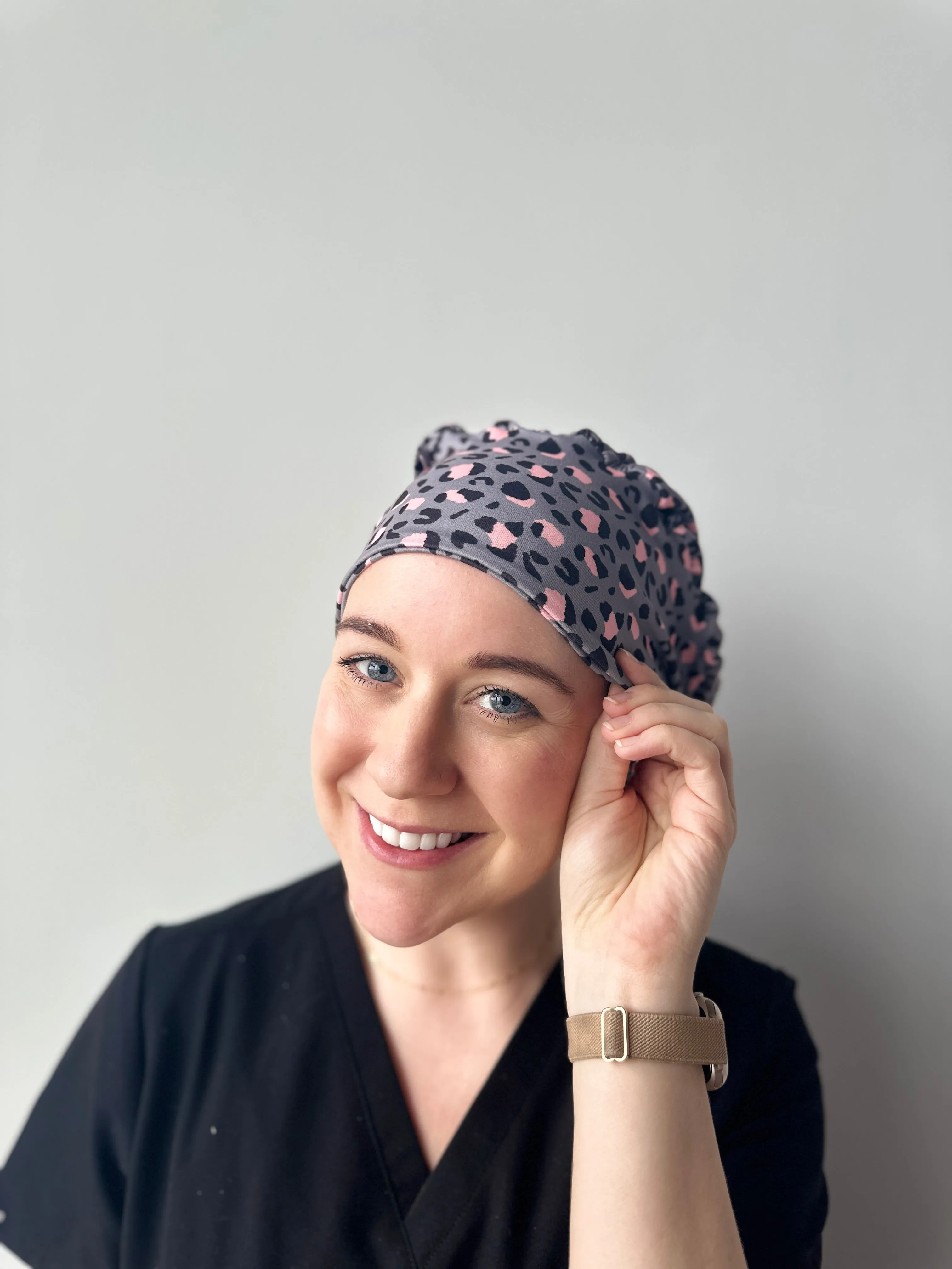Scrub Hat - Grey & Pink Leopard