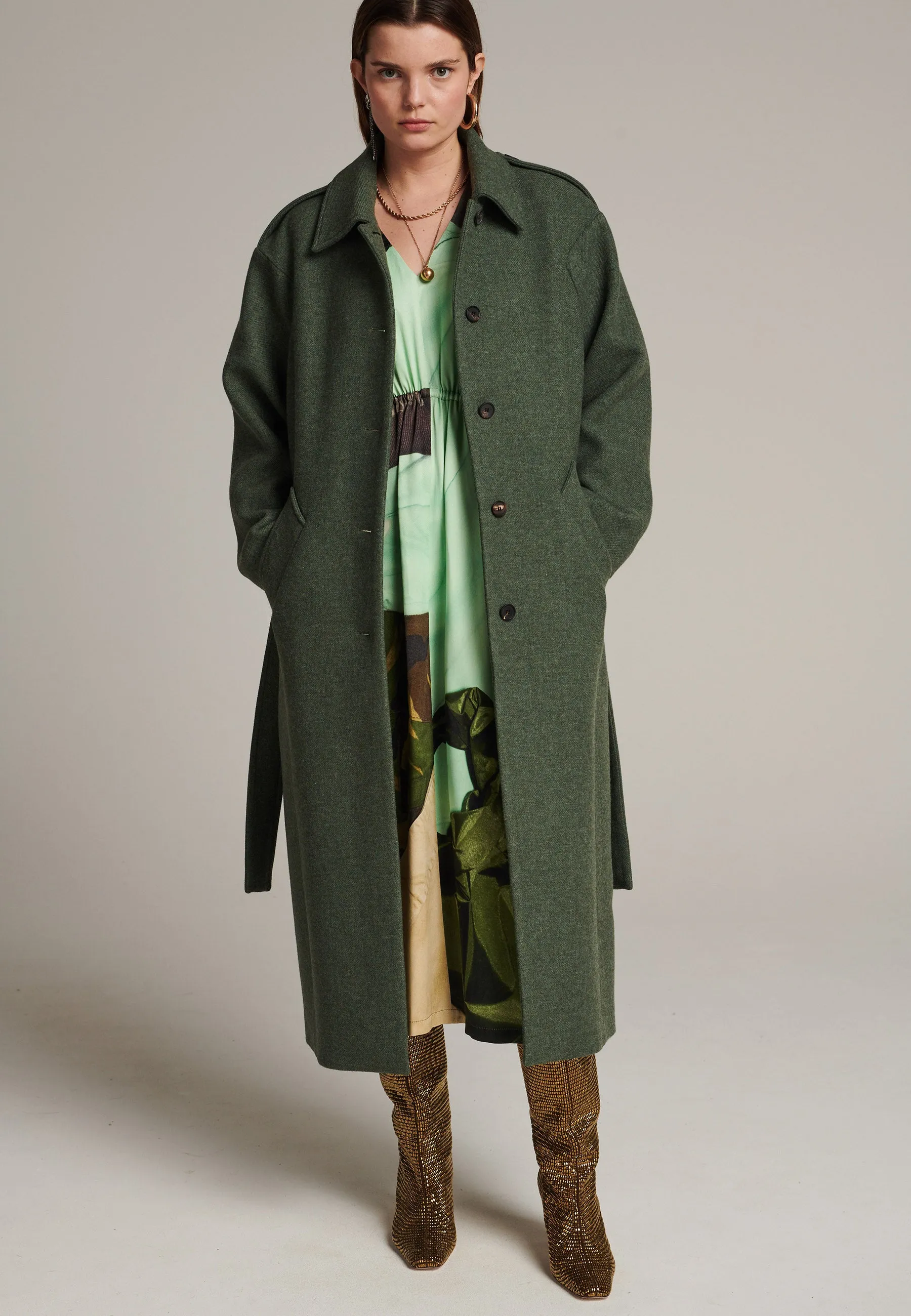 Seize green oversized coat
