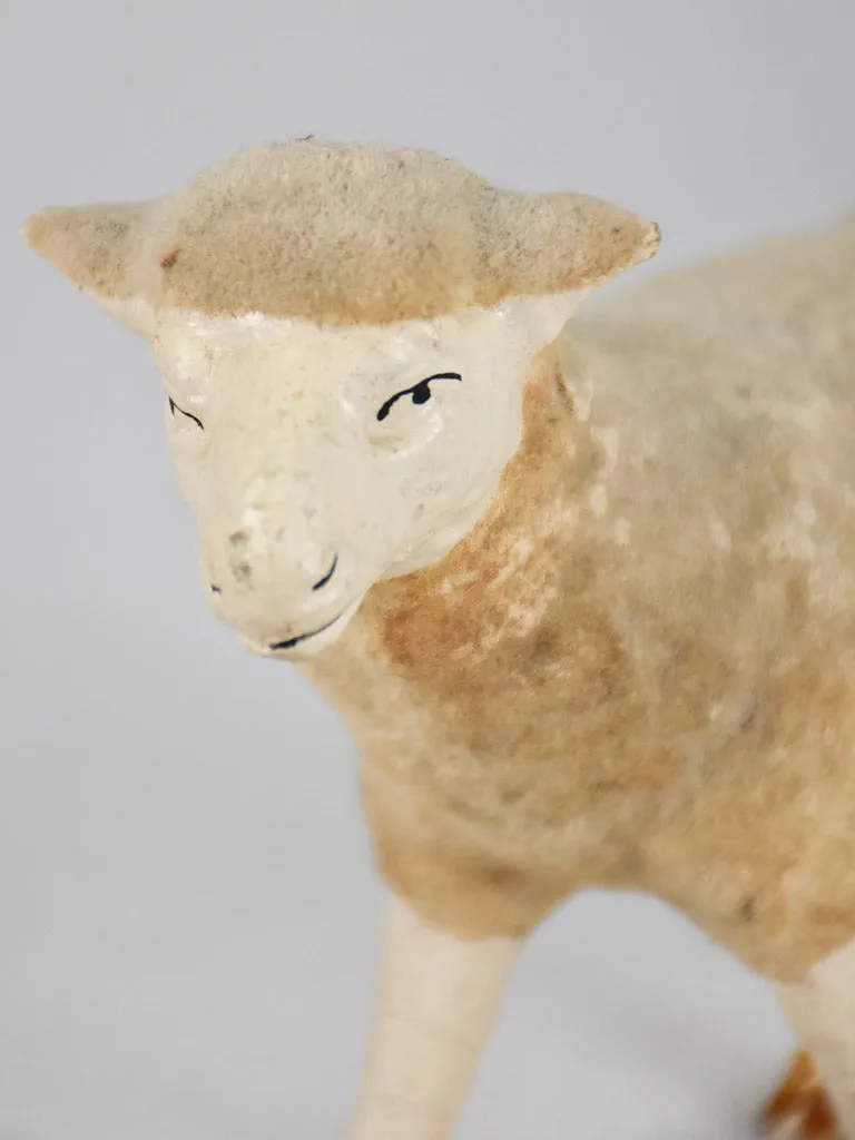 Small 19th-century sculpture of a lamb for a Christmas nativity scene 4¼"